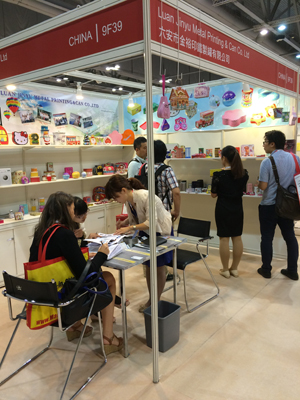 2014年10月香港禮品展，鐵盒廠家金裕制罐參展照片